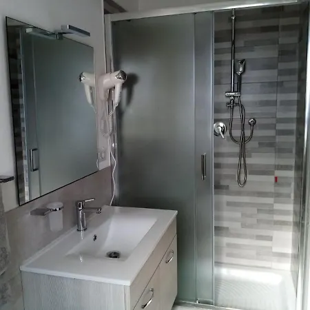 Alisso לינה וארוחת בוקר