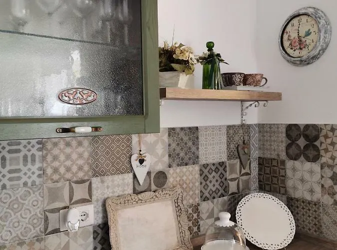 Alisso Nocleg ze śniadaniem 3*